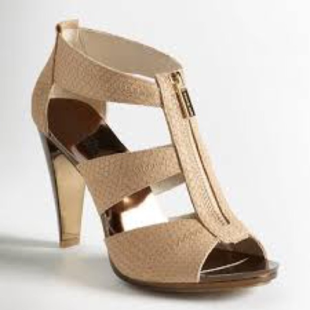 Michael Kors Berkley T strap heel